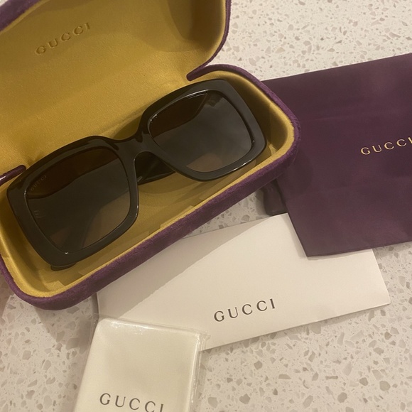 Gucci Polarized Sunglasses (GG0141S) main image 7